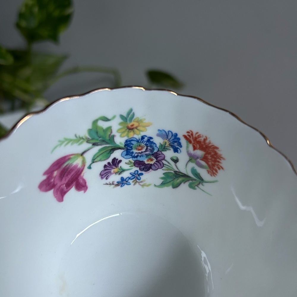 Aynsley Teacup - Picture 3 of 12